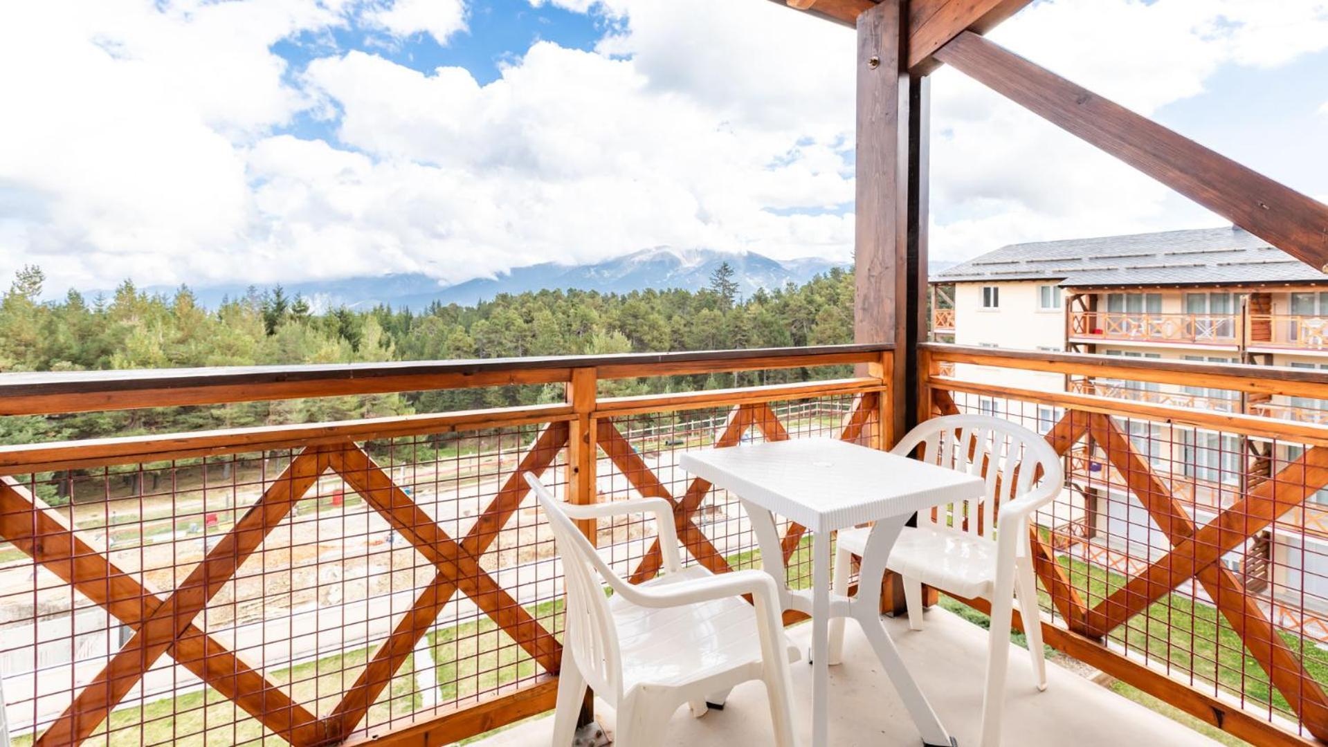 Apart-hotel Vacanceole - Appart'vacances Pyrenees 2000 3*